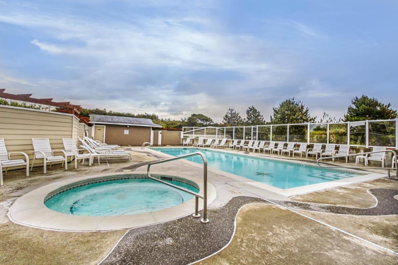 Apartamento Once Upon A Tide Westport Exterior foto